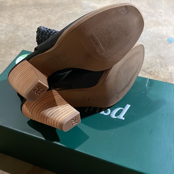 Paul Green Sandal Heels